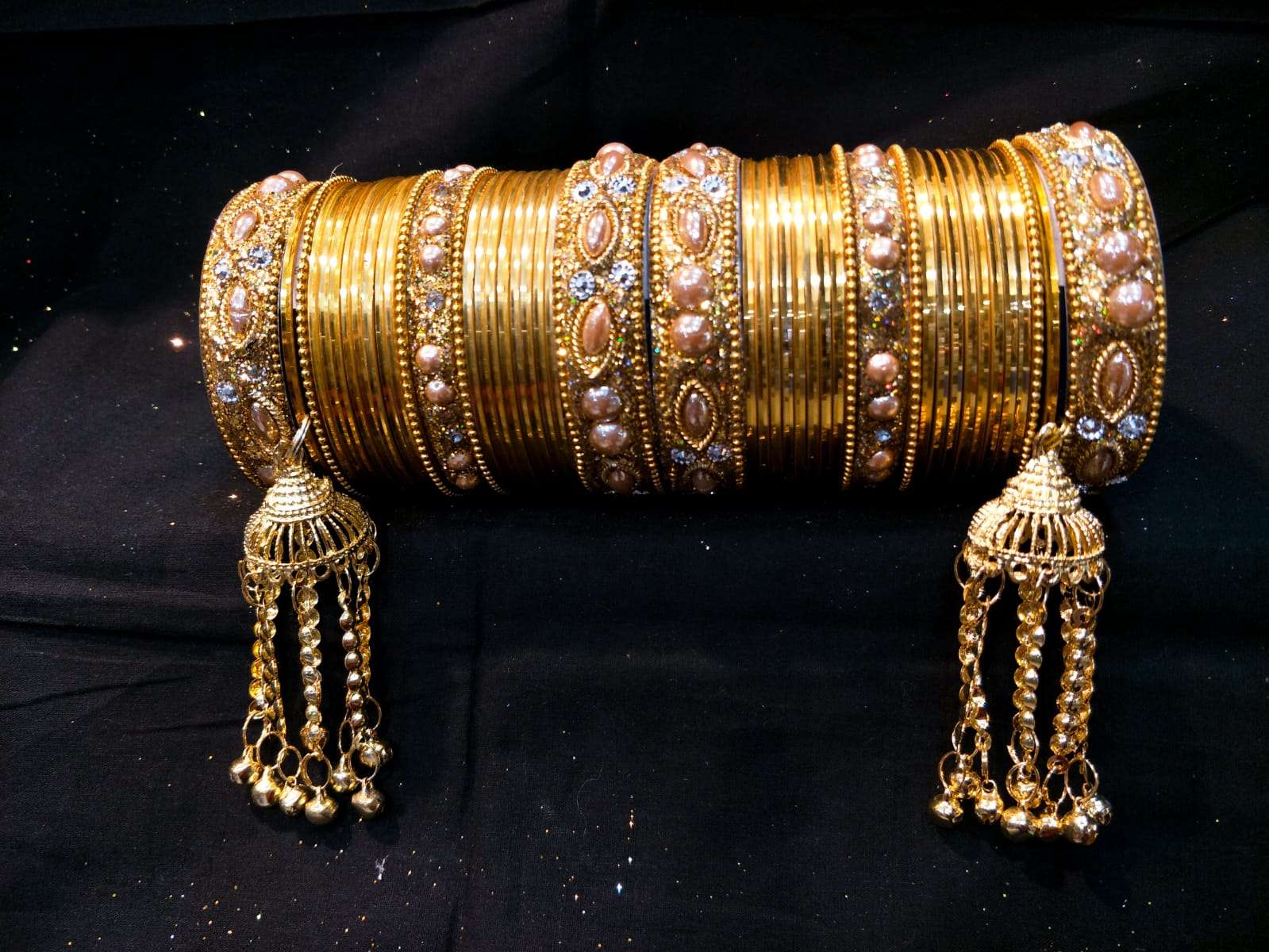 Gorgeous Multiple Stone Bangles Curi for Women gold plated - Image 2